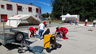 Ekipe Rdečega križa iz Maribora in Čakovca na skupnem usposabljanju za krizne razmere
